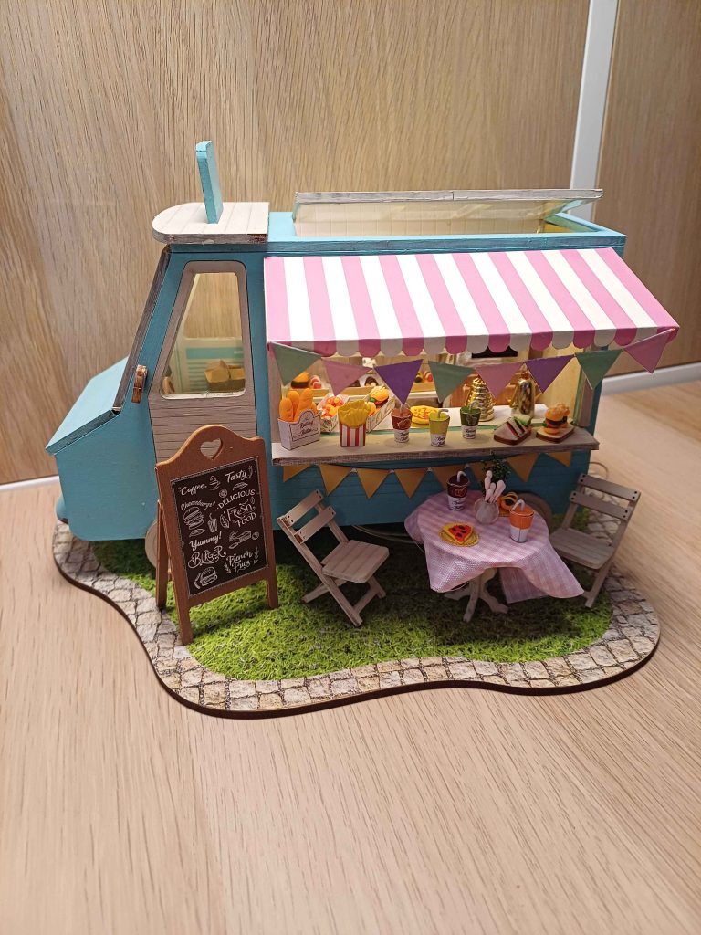 Rolling Bistro Front